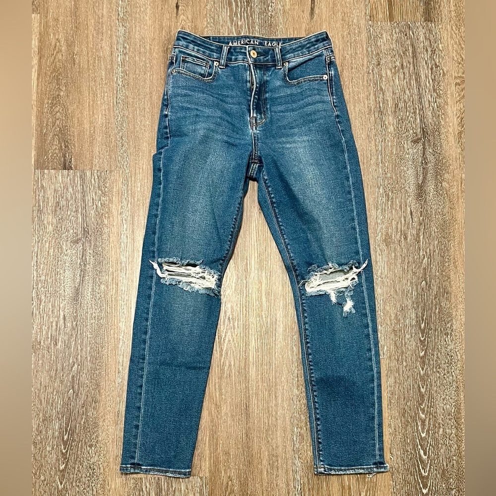 American Eagle Stretch Mom Jean